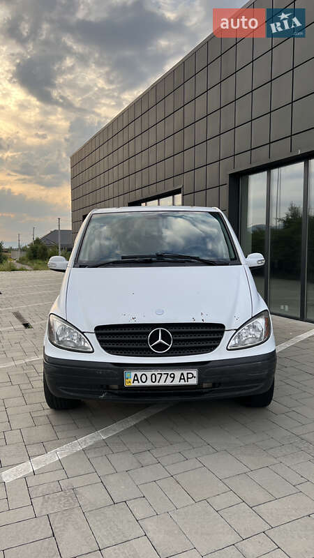 Минивэн Mercedes-Benz Vito 2004 в Тячеве