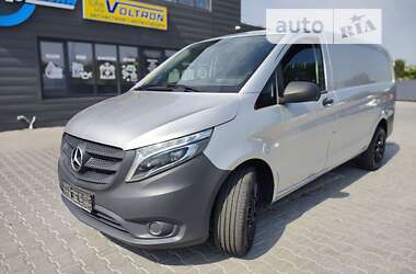 Грузовой фургон Mercedes-Benz Vito 2016 в Хмельницком