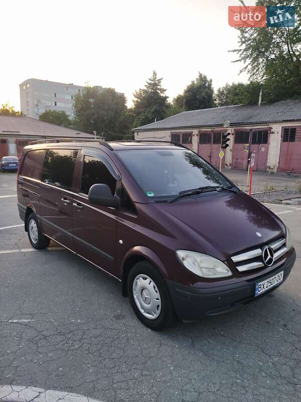 Минивэн Mercedes-Benz Vito 2009 в 