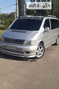 Вантажопасажирський фургон Mercedes-Benz Vito 2003 в Одесі