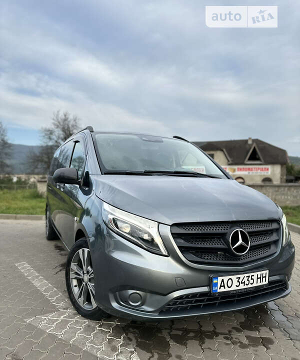 Минивэн Mercedes-Benz Vito 2017 в Ужгороде