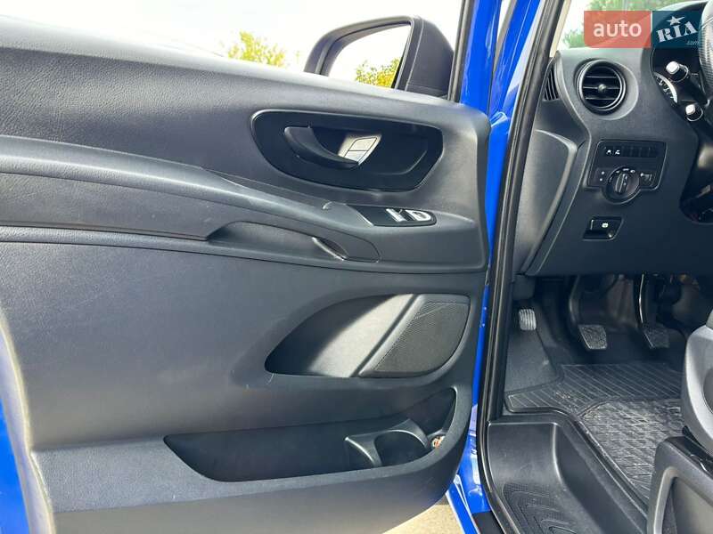 Минивэн Mercedes-Benz Vito 2015 в Харькове фото 16 Минивэн Mercedes-Benz Vito 2015 в Харькове