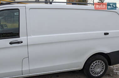 Минивэн Mercedes-Benz Vito 2016 в 