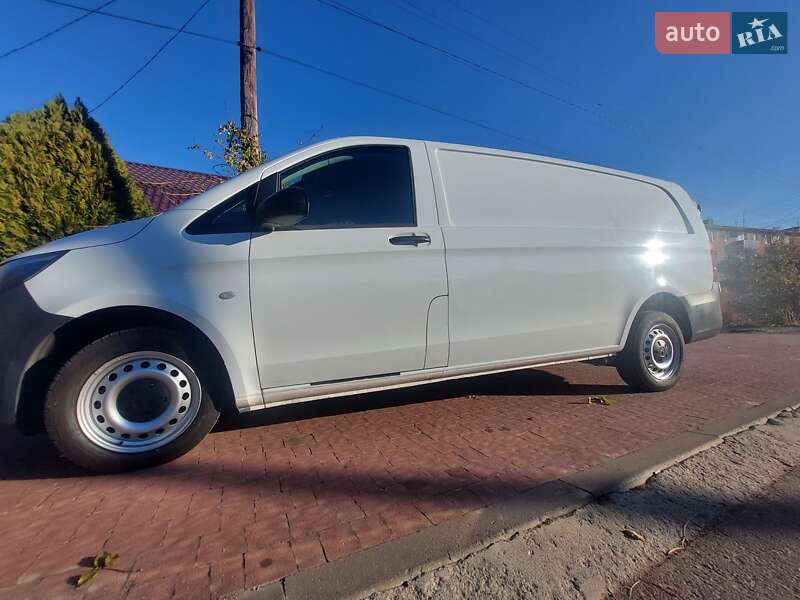 Вантажний фургон Mercedes-Benz Vito 2018 в Здолбуніві