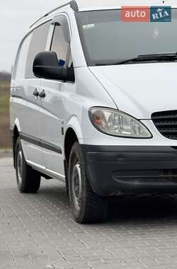 Грузовой фургон Mercedes-Benz Vito 2009 в 