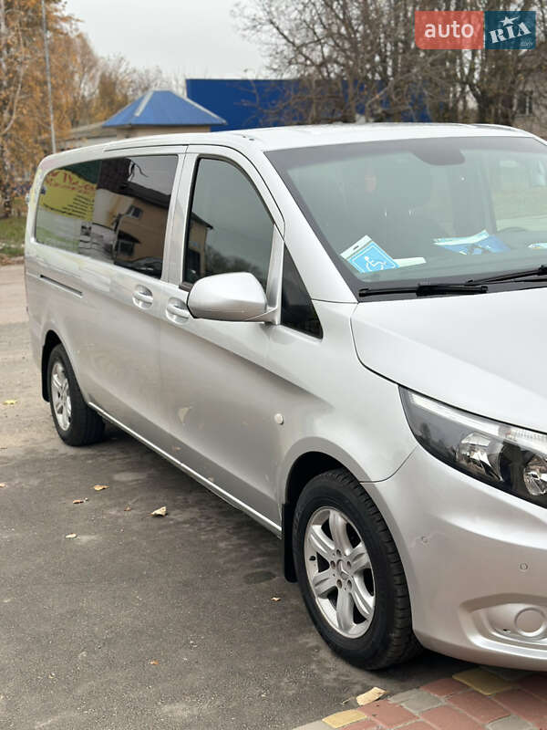 Минивэн Mercedes-Benz Vito 2016 в Киеве