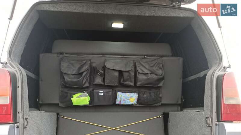 Минивэн Mercedes-Benz Vito 1999 в Дымере фото 25 Минивэн Mercedes-Benz Vito 1999 в Дымере