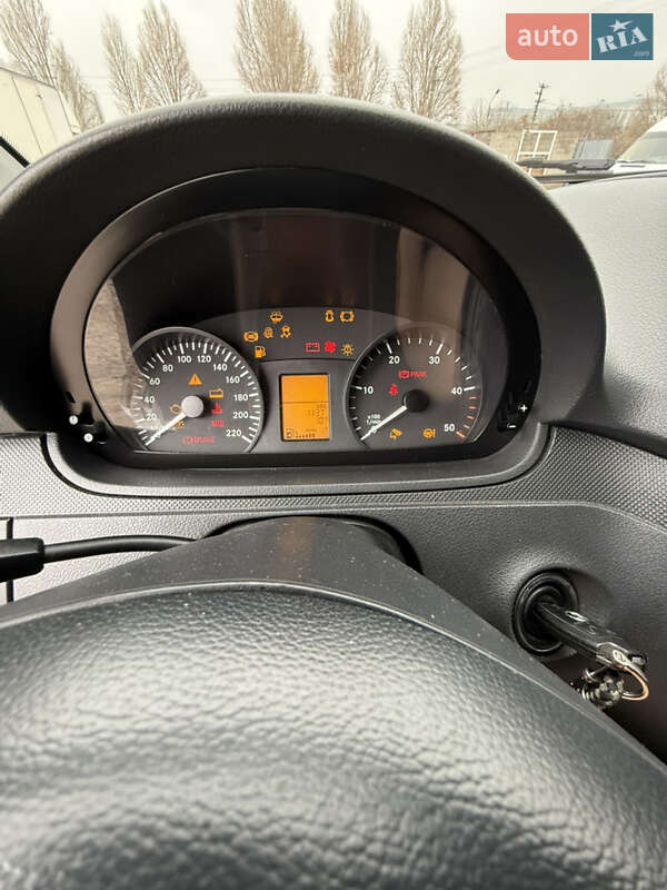 Грузовой фургон Mercedes-Benz Vito 2011 в Запорожье