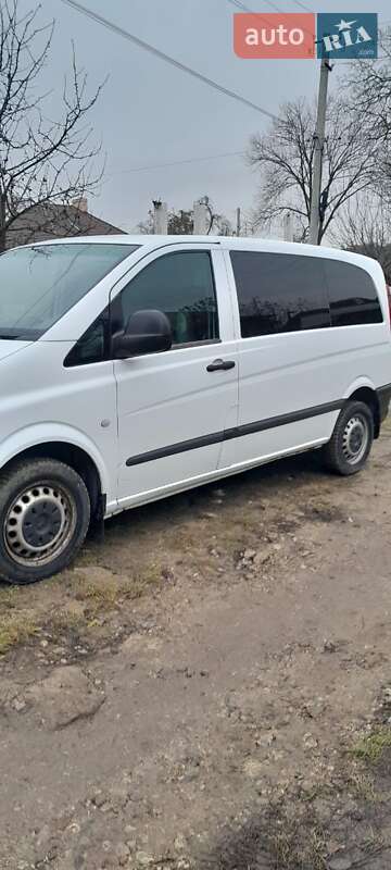 Минивэн Mercedes-Benz Vito 2006 в Черновцах