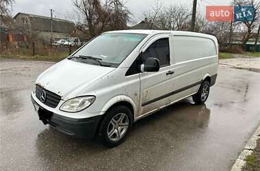 Вантажний фургон Mercedes-Benz Vito 2006 в Києві