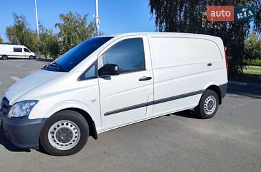 Грузовой фургон Mercedes-Benz Vito 2011 в 