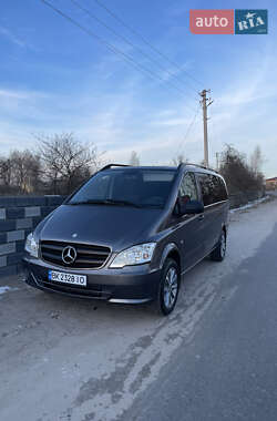 Мінівен Mercedes-Benz Vito 2010 в Рокитному