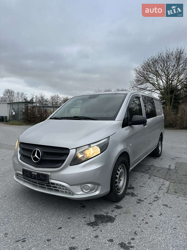 Мінівен Mercedes-Benz Vito 2016 в Чернівцях