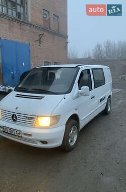 Вантажний фургон Mercedes-Benz Vito 2000 в Полтаві