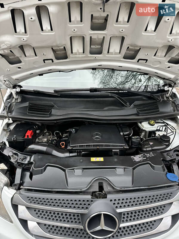 Минивэн Mercedes-Benz Vito 2016 в Киеве