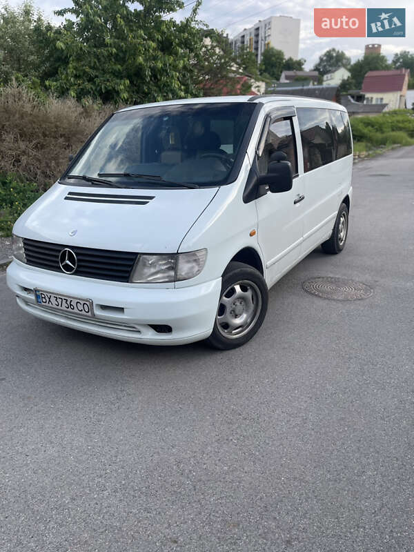 Минивэн Mercedes-Benz Vito 2000 в 