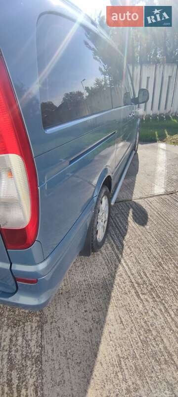Минивэн Mercedes-Benz Vito 2005 в Иршаве