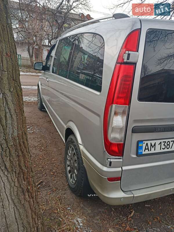Минивэн Mercedes-Benz Vito 2010 в Черняхове