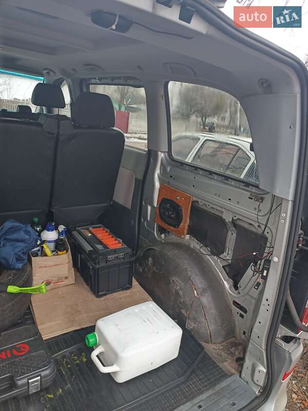 Минивэн Mercedes-Benz Vito 2010 в Черняхове