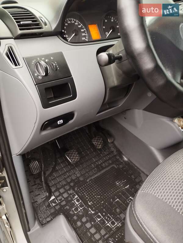 Минивэн Mercedes-Benz Vito 2007 в Чернигове
