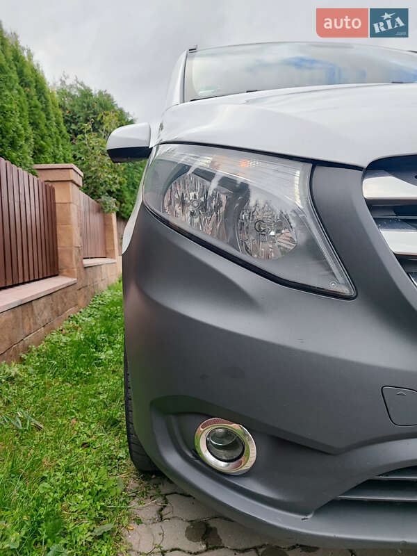 Минивэн Mercedes-Benz Vito 2015 в Черновцах