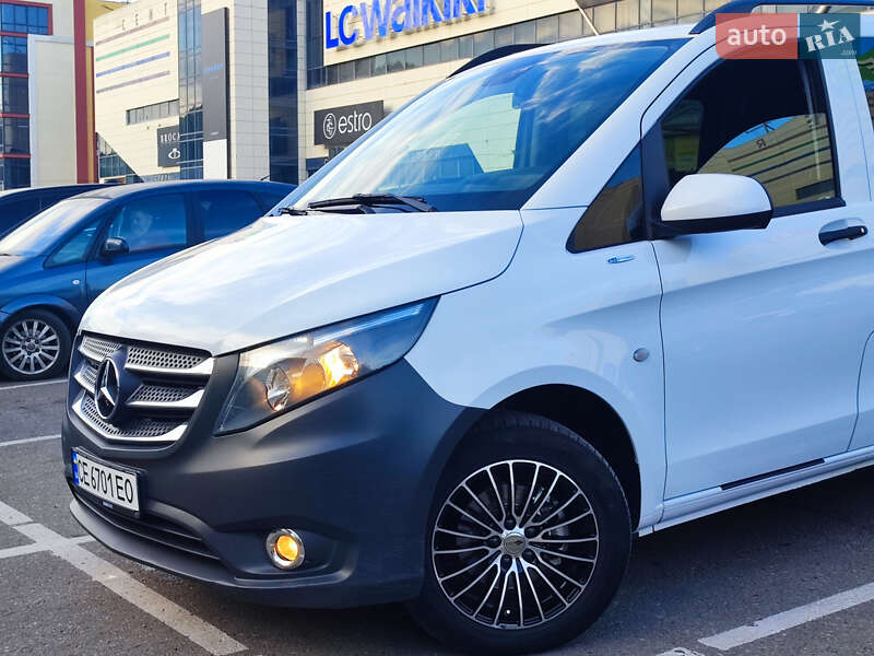 Минивэн Mercedes-Benz Vito 2015 в Черновцах