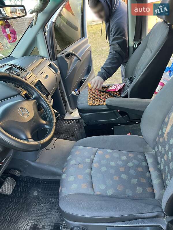 Мінівен Mercedes-Benz Vito 2006 в Первомайську