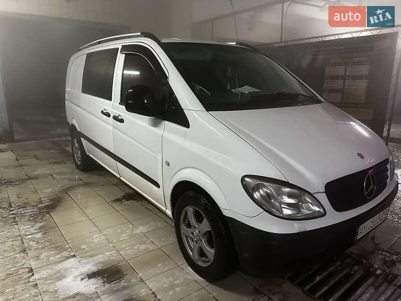 Грузовой фургон Mercedes-Benz Vito 2006 в Попельне