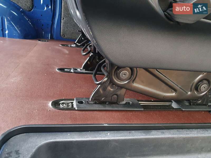 Минивэн Mercedes-Benz Vito 2017 в Черновцах