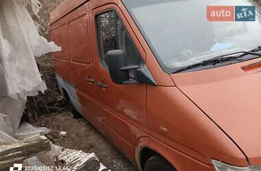 Вантажний фургон Mercedes-Benz Vito 1996 в Василькові