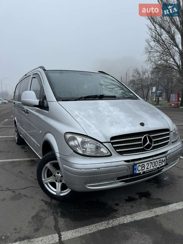 Минивэн Mercedes-Benz Vito 2005 в 