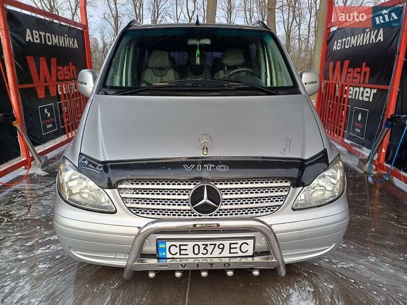 Минивэн Mercedes-Benz Vito 2004 в Новоселице