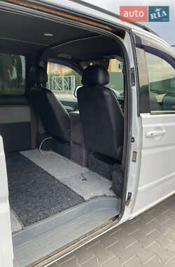 Минивэн Mercedes-Benz Vito 2004 в 