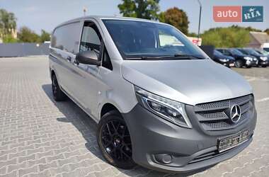 Вантажний фургон Mercedes-Benz Vito 2016 в Хмельницькому