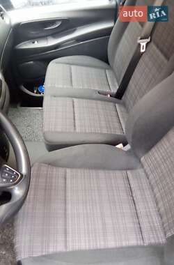Мінівен Mercedes-Benz Vito 2017 в 