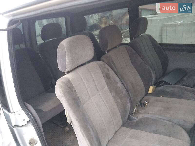 Минивэн Mercedes-Benz Vito 2003 в Недобоевцах