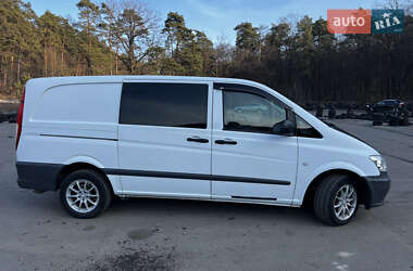 Вантажний фургон Mercedes-Benz Vito 2012 в 