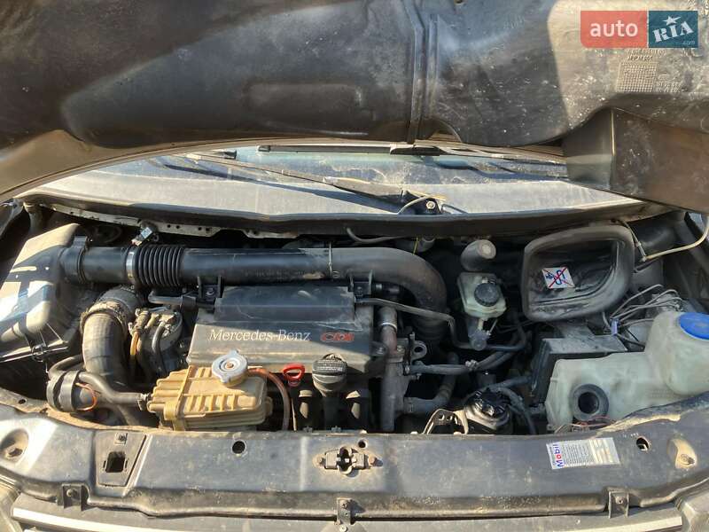 Минивэн Mercedes-Benz Vito 2000 в Богдане
