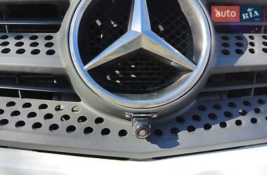 Минивэн Mercedes-Benz Vito 2017 в 