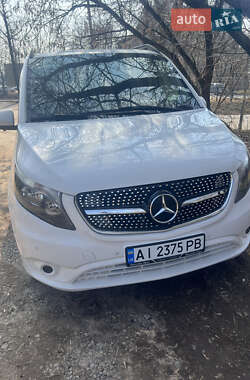 Минивэн Mercedes-Benz Vito 2016 в 