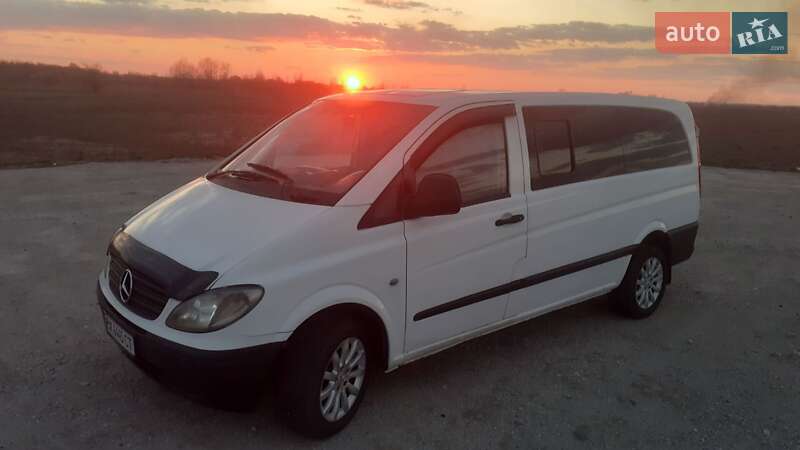 Мінівен Mercedes-Benz Vito 2005 в Дніпрі