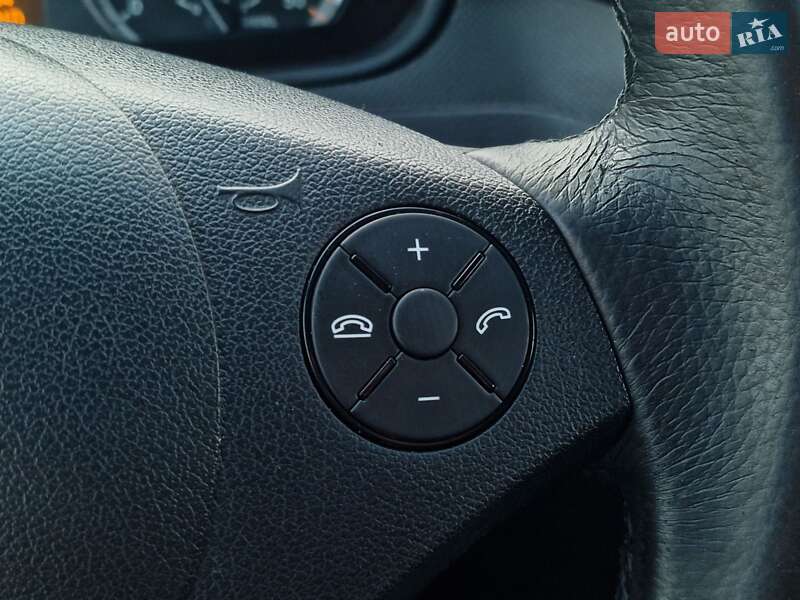 Мінівен Mercedes-Benz Vito 2011 в Миколаєві