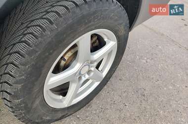 Грузовой фургон Mercedes-Benz Vito 2013 в 