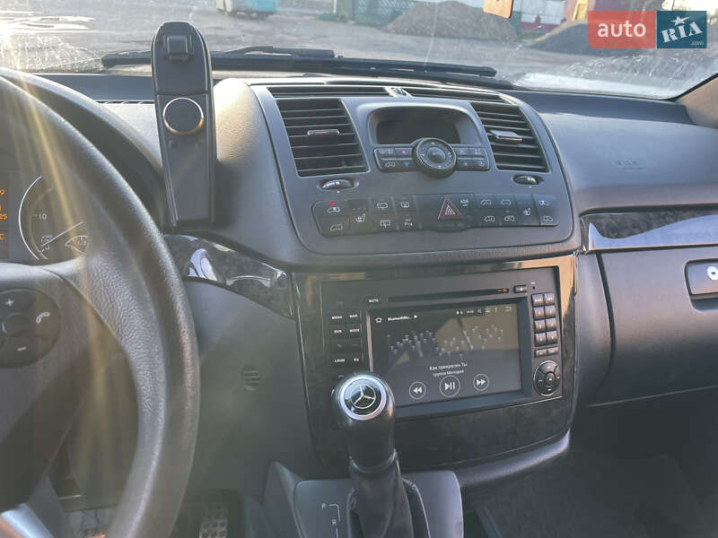Минивэн Mercedes-Benz Vito 2012 в Ровно