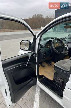 Мінівен Mercedes-Benz Vito 2004 в 