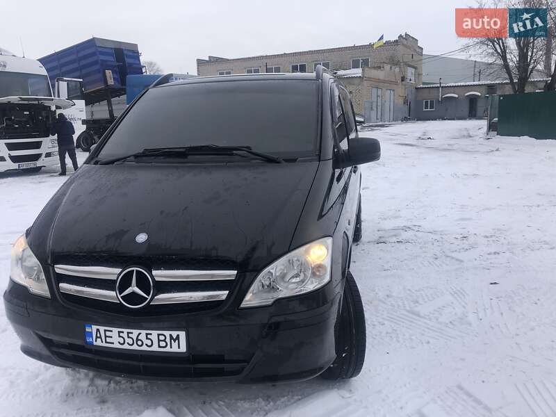 Вантажний фургон Mercedes-Benz Vito 2011 в 