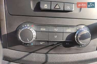 Минивэн Mercedes-Benz Vito 2019 в 