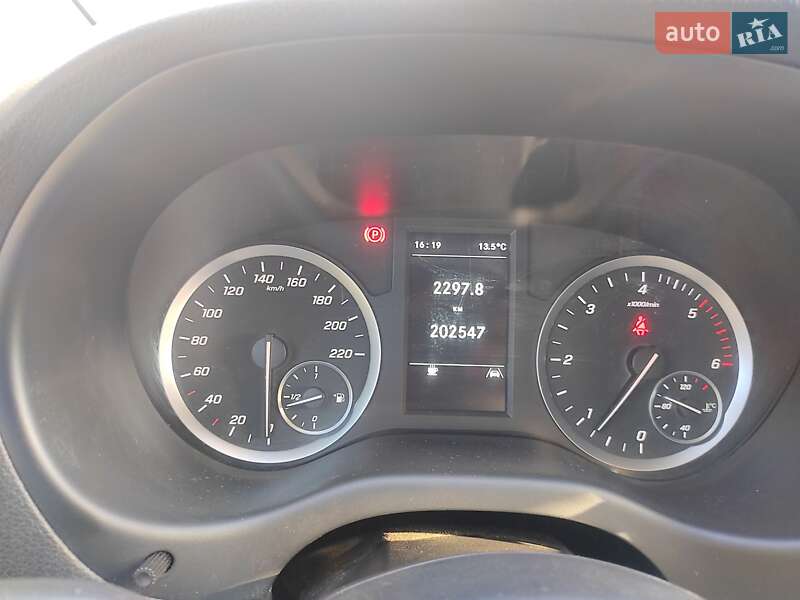 Минивэн Mercedes-Benz Vito 2019 в Киеве фото 9 Минивэн Mercedes-Benz Vito 2019 в Киеве