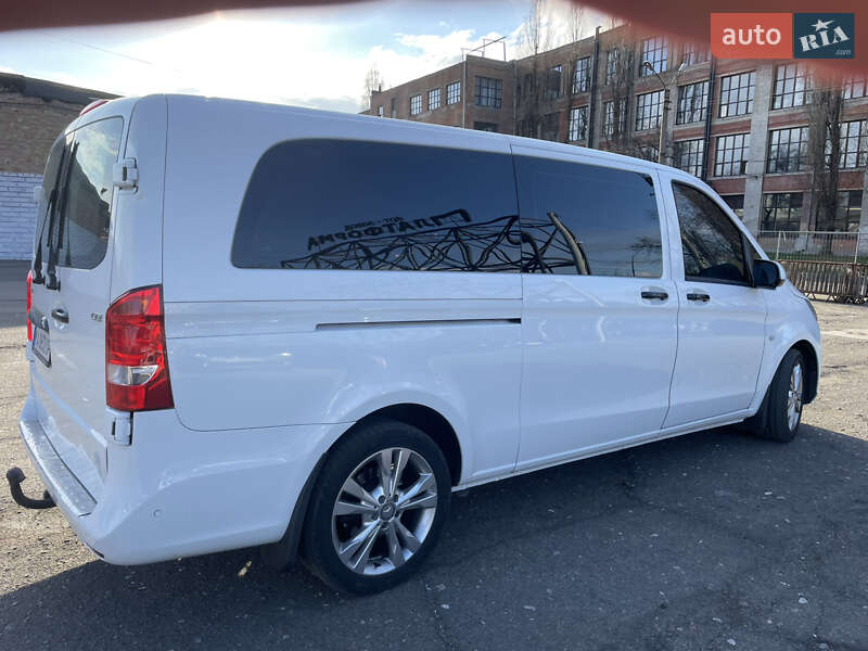 Минивэн Mercedes-Benz Vito 2015 в Киеве
