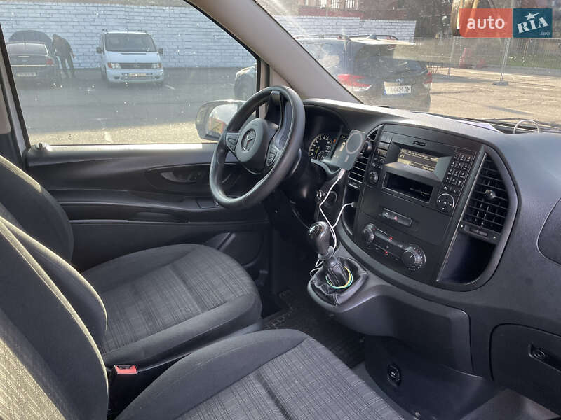 Минивэн Mercedes-Benz Vito 2015 в Киеве